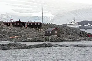 Lockroy Prints: Picture No. 10888375