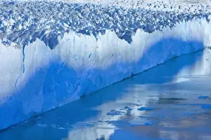 Lago Prints: Picture No. 10889417