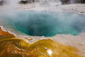 Geyser Prints: Picture No. 10984532