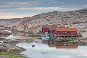 Huts Prints: Picture No. 11672371