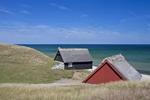 Huts Prints: Picture No. 11672484