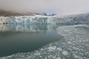 Global Warming Prints: Picture No. 11993022