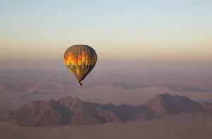 Ballooning Collection: Picture No. 12020026