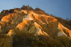 The Pinnacles - coloured sands and sandstone cliffs at sunrise