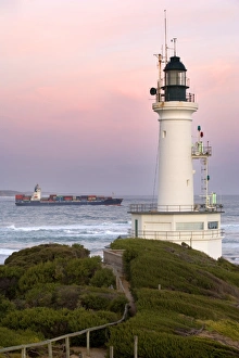 Images Dated 29th May 2005: Point Lonsdale Light house