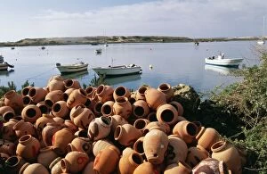 Images Dated 21st May 2004: Portugal Terracota pots at Alvor. For Calamares