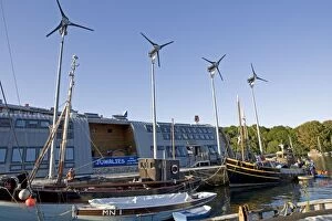 Images Dated 13th September 2008: Proven wind turbines alongside harbour Penryn near