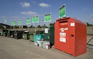 Images Dated 26th September 2008: Range skips for domestic recycling - Wingmoor Farm site - Stoke Orchard Cheltenham - UK