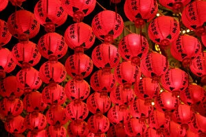 Backgrounds Gallery: Red Chinese paper lantern decorations for Chinese