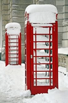Red London telephone boxes