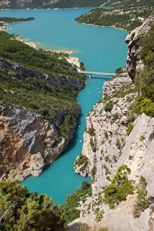 Images Dated 27th March 2013: Rocky cliffs and turquoise water of Gorges
