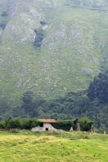 Ruins of a stone farmhouse in rural Cantabria