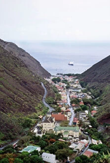 Images Dated 10th August 2007: Saint Helena - view of Jamestown