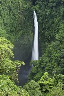 San Fernando Waterfall Costa Rica