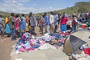 Images Dated 9th January 2009: Second hand clothes for sale Maasai market