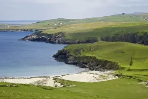 Shetland Island Prints: Shetland Coast showing sandy bay Unst, Shetland, UK LA003129