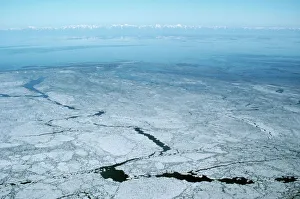 Images Dated 3rd August 2006: Siberia, Russia - Lake Baikal