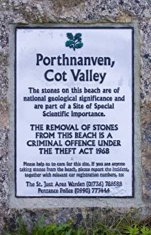 Images Dated 23rd December 2005: Sign - ‘Removal of stones is a criminal offence Location: Cornwall, UK