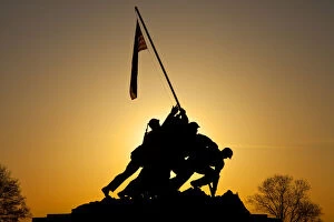 Flag Gallery: Silhouette of Iwo Jima Memorial in Arlington