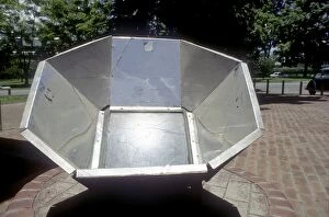 Alternative Gallery: Solar Cooking Furnace