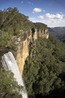Falling Gallery: Southern Highlands, Fitzroy Falls, Morton