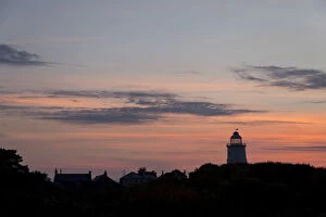 Agnes Gallery: St Agnes Lighthouse at Sunset - Isles of Scilly - UK
