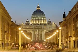 Images Dated 29th October 2005: St Peters - The Vatican - Rome - Italy