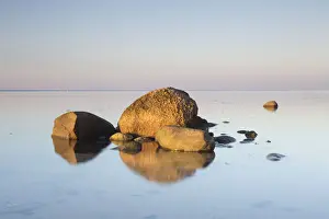 Windless Prints: Stone Baltic sea 02, S-E Arndt