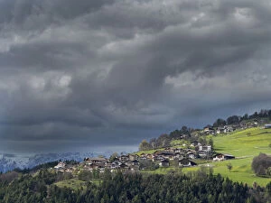 Farmer Gallery: Storm over Tschoegglberg, near the Moeltner