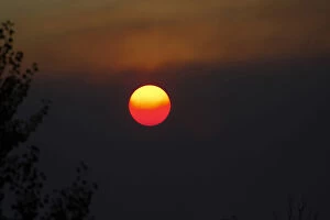 Pollution Gallery: Sunset though Smokey Haze from Burnoffs