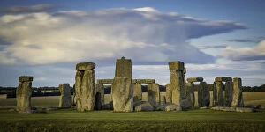 Concept Gallery: Sunset over Stonehenge, Wiltshire, England