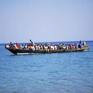 Crowd Gallery: Tanzania - water Taxi on Lake Tanganyika