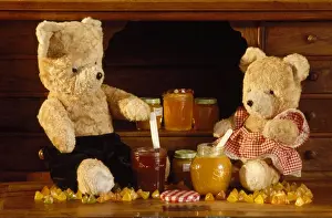 Teddy Bear - with honey and jam