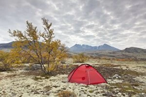 Tent in the valley Doraldalen Rondane National