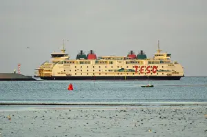 Ferries Prints: Texel Ferry - landing at island of Texel, from Den Helden, Holland