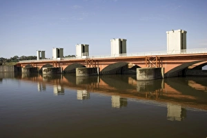 Images Dated 19th September 2007: Tidal barrage d'Arzal near Camoel Brittany France