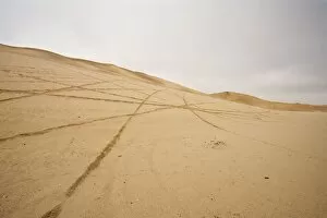 Images Dated 16th May 2007: Tracks scar the dunes and Gravel Plains - Left by scramblers