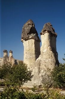 Images Dated 26th August 2004: Turkey Fairy chimneys, tuff volcanic ash erosion. Pasa Baglari Valley