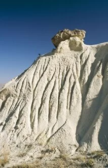 Images Dated 20th August 2004: Turkey Water erosion of Tuff Valley, Pasa Baglari, Turkey