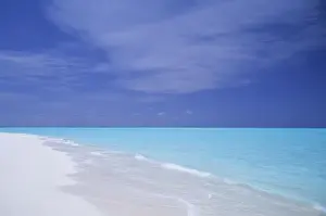 Present Idea Prints: Turquoise Sea - Blue Sky and White Sand - Midway Island - Pacific Ocean LA001785
