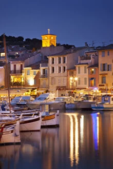 Images Dated 17th September 2013: Twilight over harbor town of Cassis, Provence