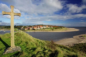 Buildings Collection: UK - Alnmouth coastal village and holiday resort, view from Church Hill, Northumberland, England, UK