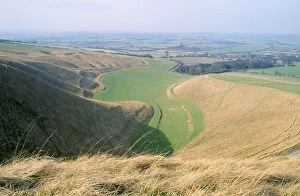 Images Dated 15th February 2006: UK - dry chalk valley view from Uffington White Horse, Oxon