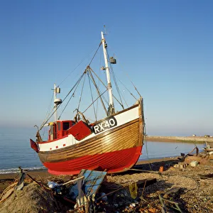Boat Collection: UK - fishing Boat Dungeness, Kent, UK