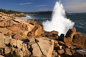USA, Maine, Acadia National Park, Waves