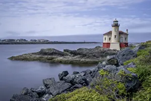 Quiet Prints: Usa, Oregon, Bandon. Coquille River Lighthouse Date: 01-08-2021
