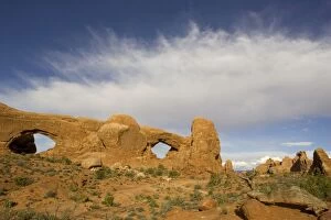 USA - The sandstone rock sculpture of North Window