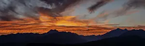 Panoramic Prints: USA, Washington State, Seabeck. Panoramic sunset over Olympic Mountains. Date: 24-09-2021