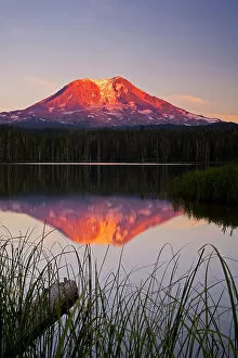 Color Collection: USA, Washington State, Sunset on Mt. Adams reflecting in Lake Takhlakh Date: 26-08-2006