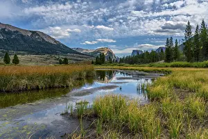 Wind Prints: USA, Wyoming. White Rock Mountain and Squaretop Peak above Green River wetland Date: 02-09-2019